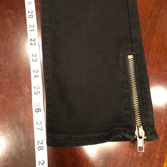 GAP 1969 limited edition black jeans - Picture 7 of 8